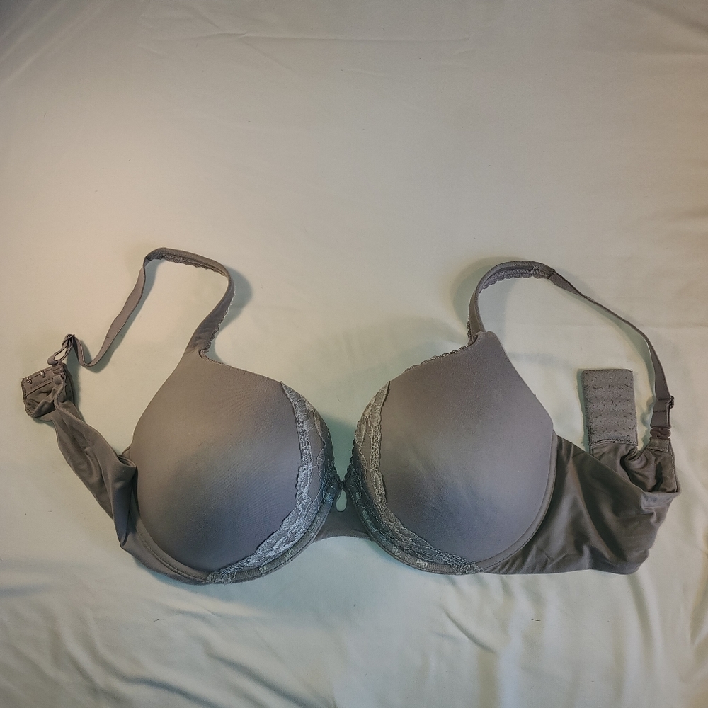 Victoria's Secret Plus Size Bra 38 DD, Gray NWOT